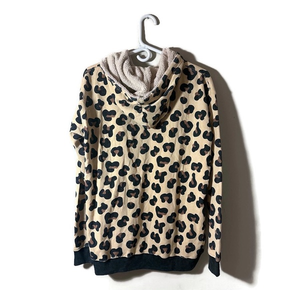 New Like Love Leopard Print Sweatshirt w/Faux Shearling Lined Hoodie Size Small - Picture 3 of 9